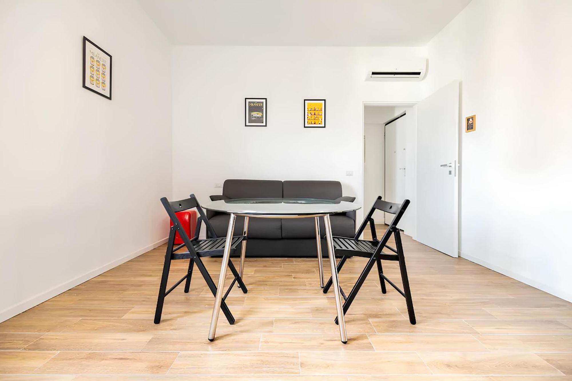 Santa Giulia Suite - 15 Minutes From City Centre Milano Dış mekan fotoğraf